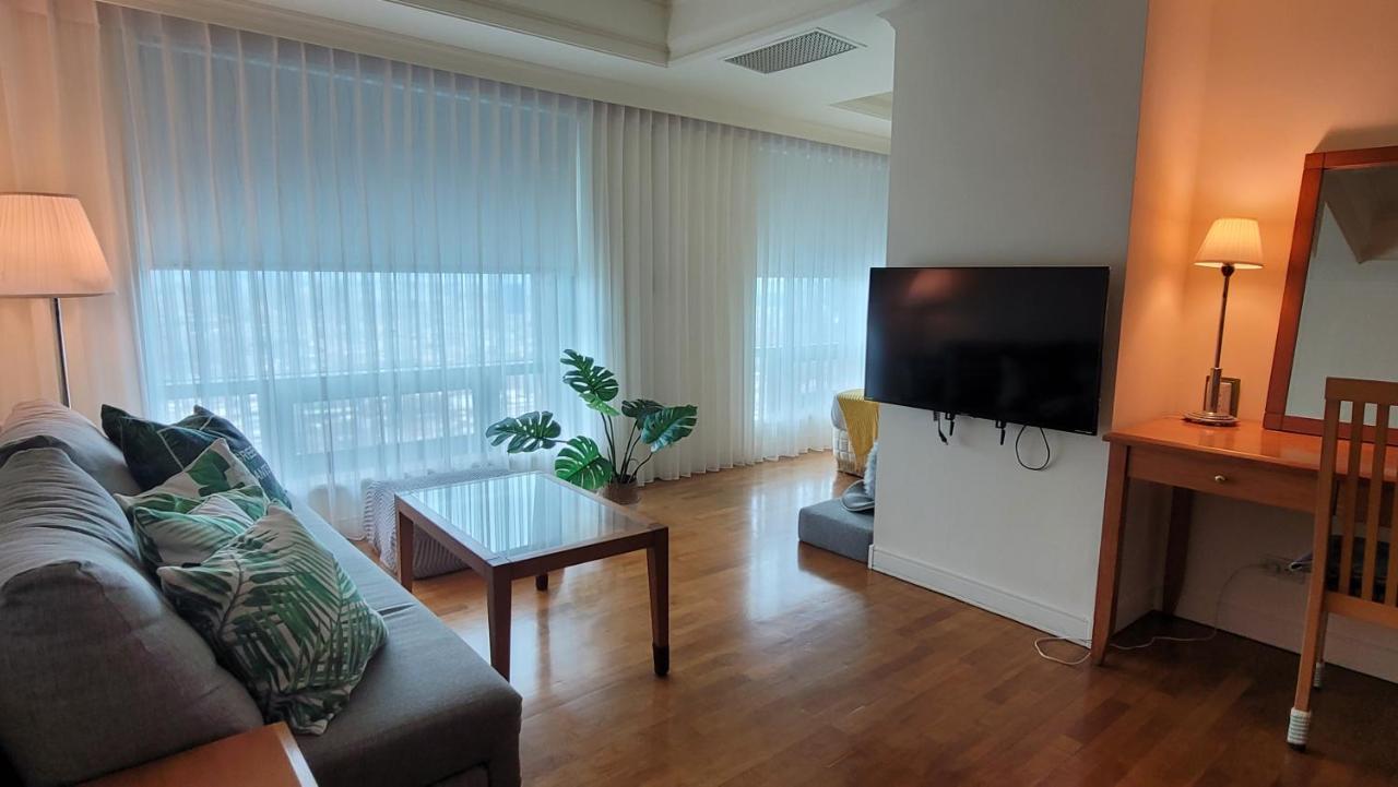 Corner Inn Đài Trung Ngoại thất bức ảnh