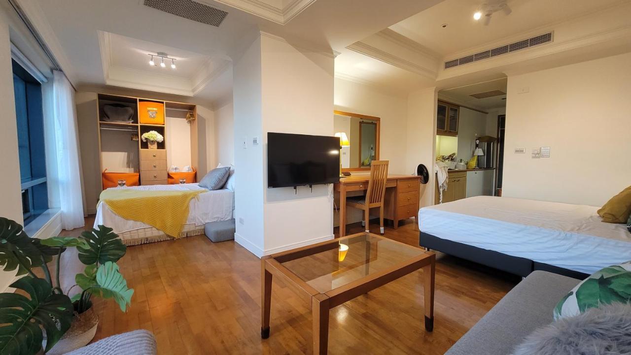 Corner Inn Đài Trung Ngoại thất bức ảnh