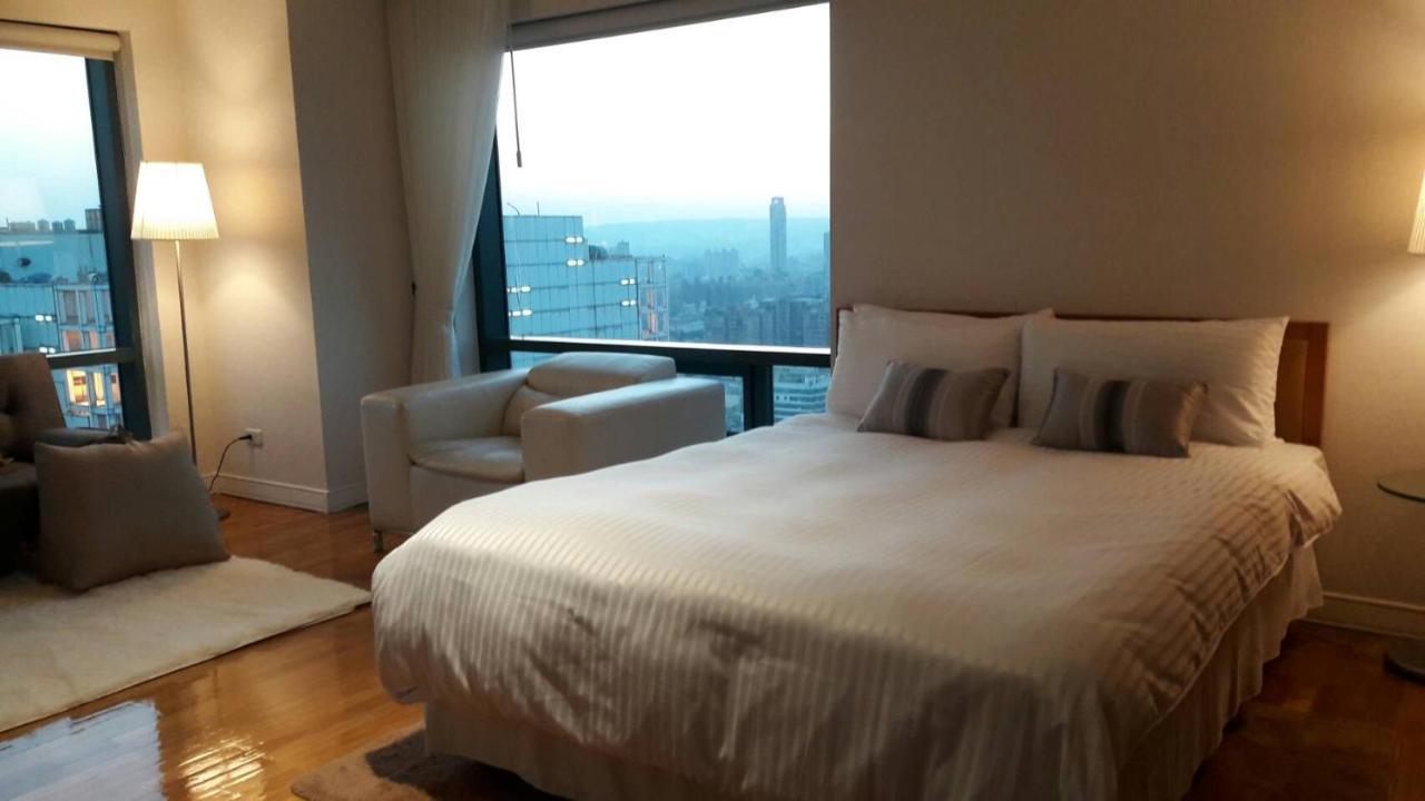 Corner Inn Đài Trung Ngoại thất bức ảnh