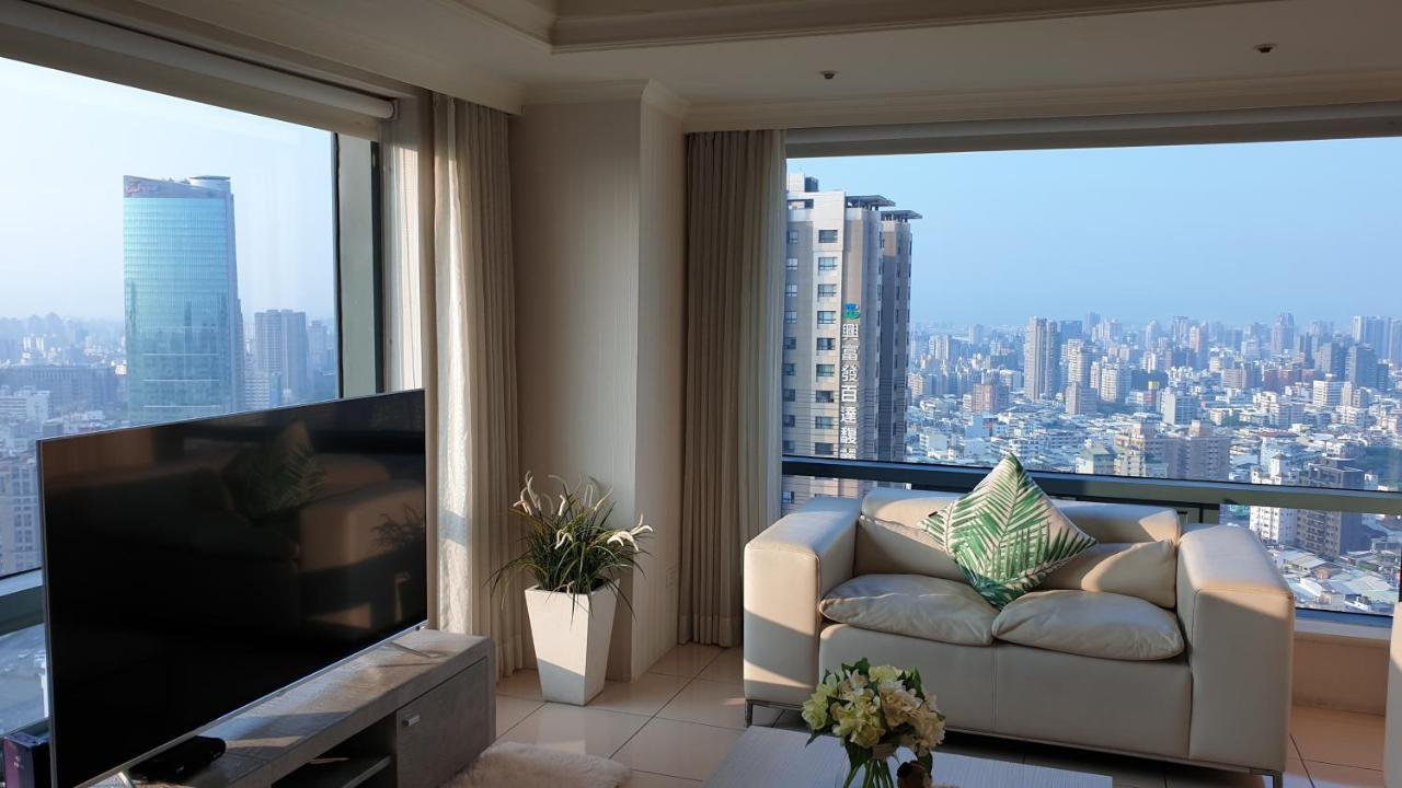 Corner Inn Đài Trung Ngoại thất bức ảnh